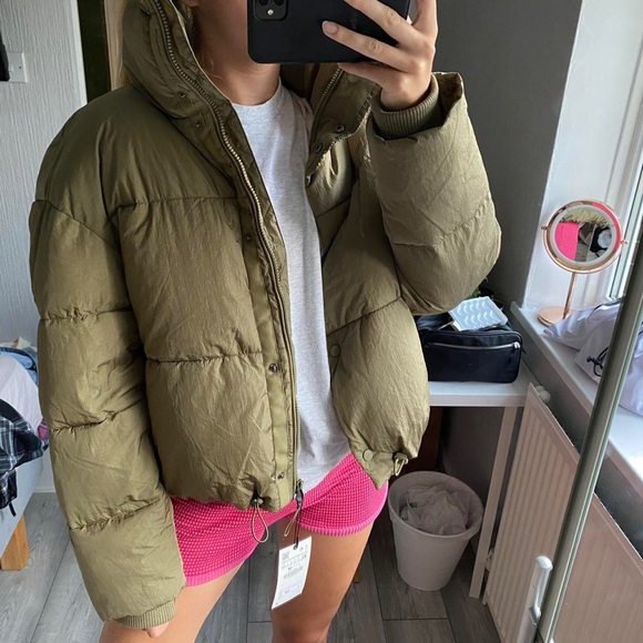 Zara khaki puffer jacket, size XS/XL available , new with tag - Picture 4 of 4